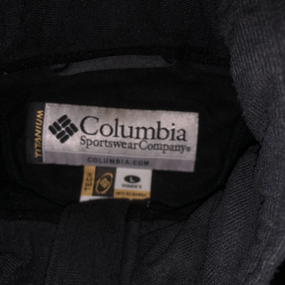Columbia jacket - Picture 2 of 8